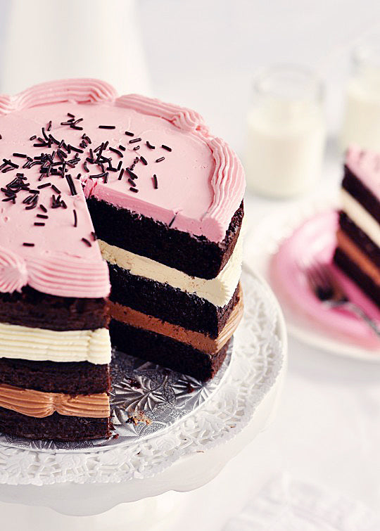 Inside-Out Neapolitan Cake via Sweetapolita