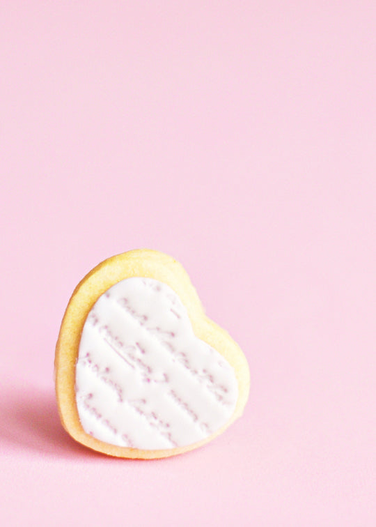 Single Heart Cookie via Sweetapolita