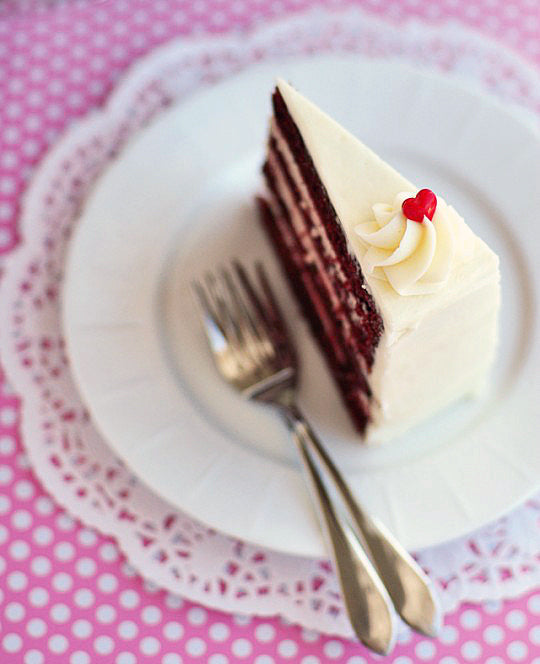 Red Velvet & Cinnamon Layer Cake via Sweetapolita