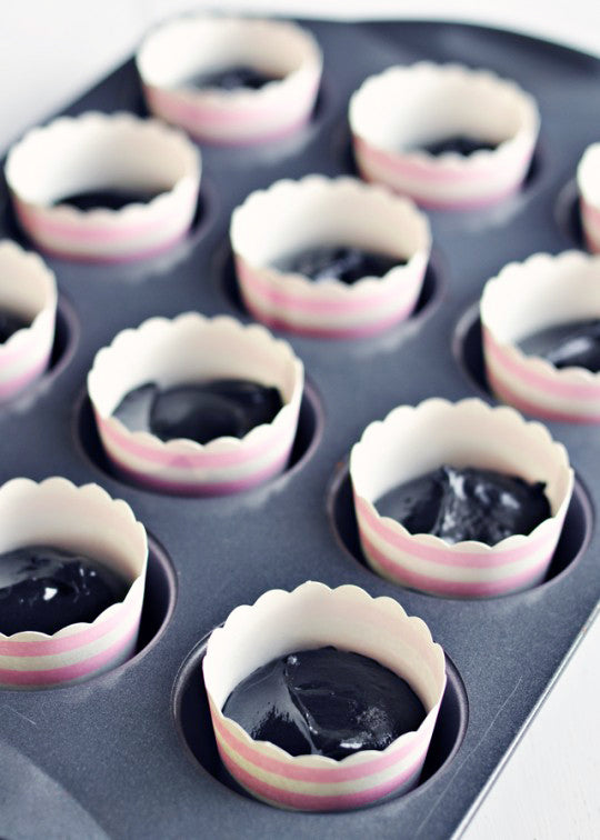 Black Velvet Cupcakes via Sweetapolita