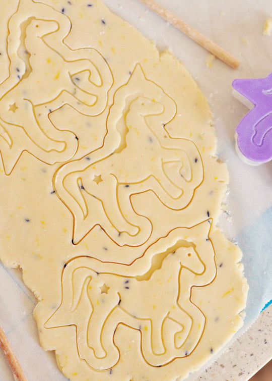 Lavender & Lemon Shortbread via Sweetapolita