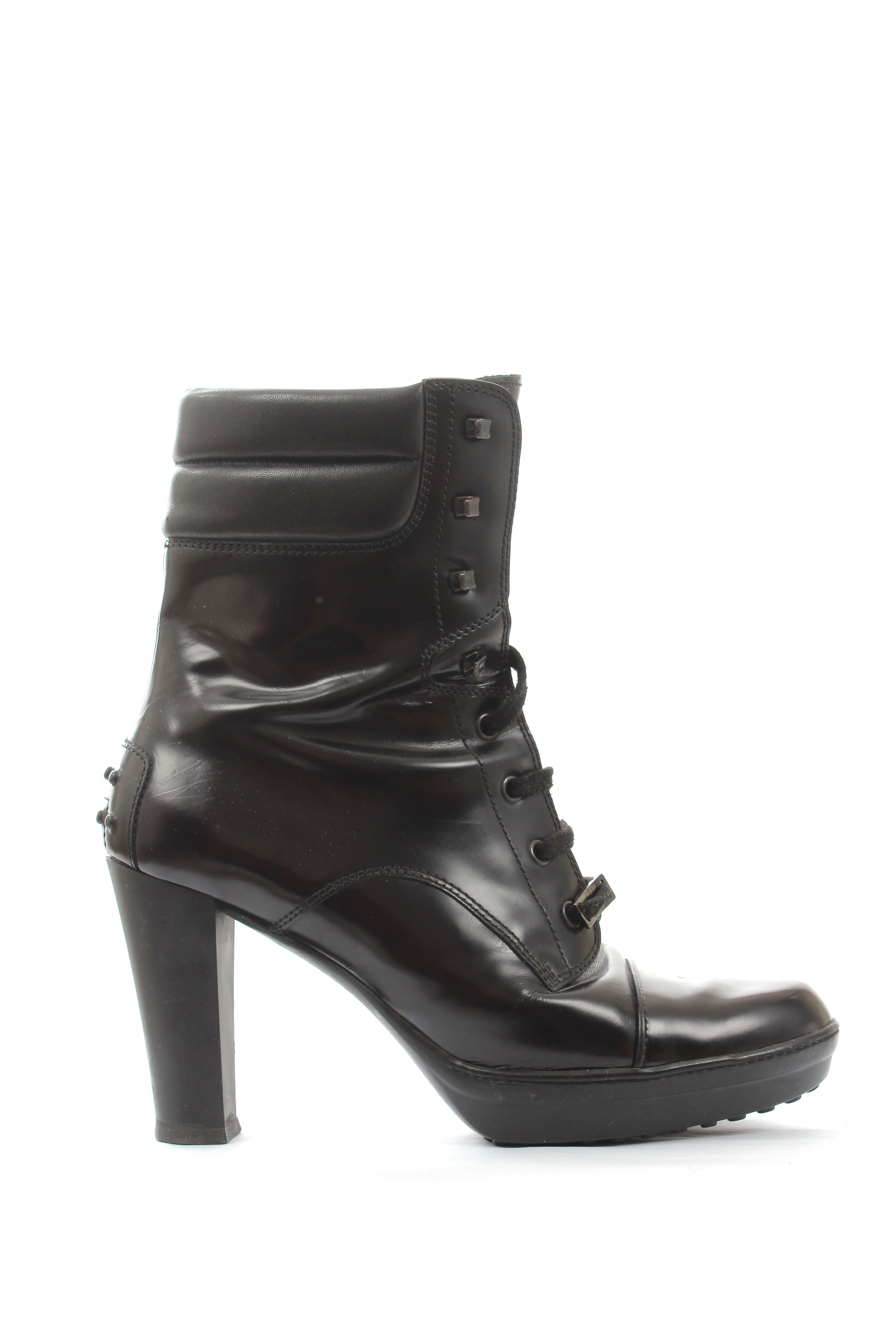 Chanel Quilted Leather Lace-Up Platform Ankle Boots - Closet Upgrade