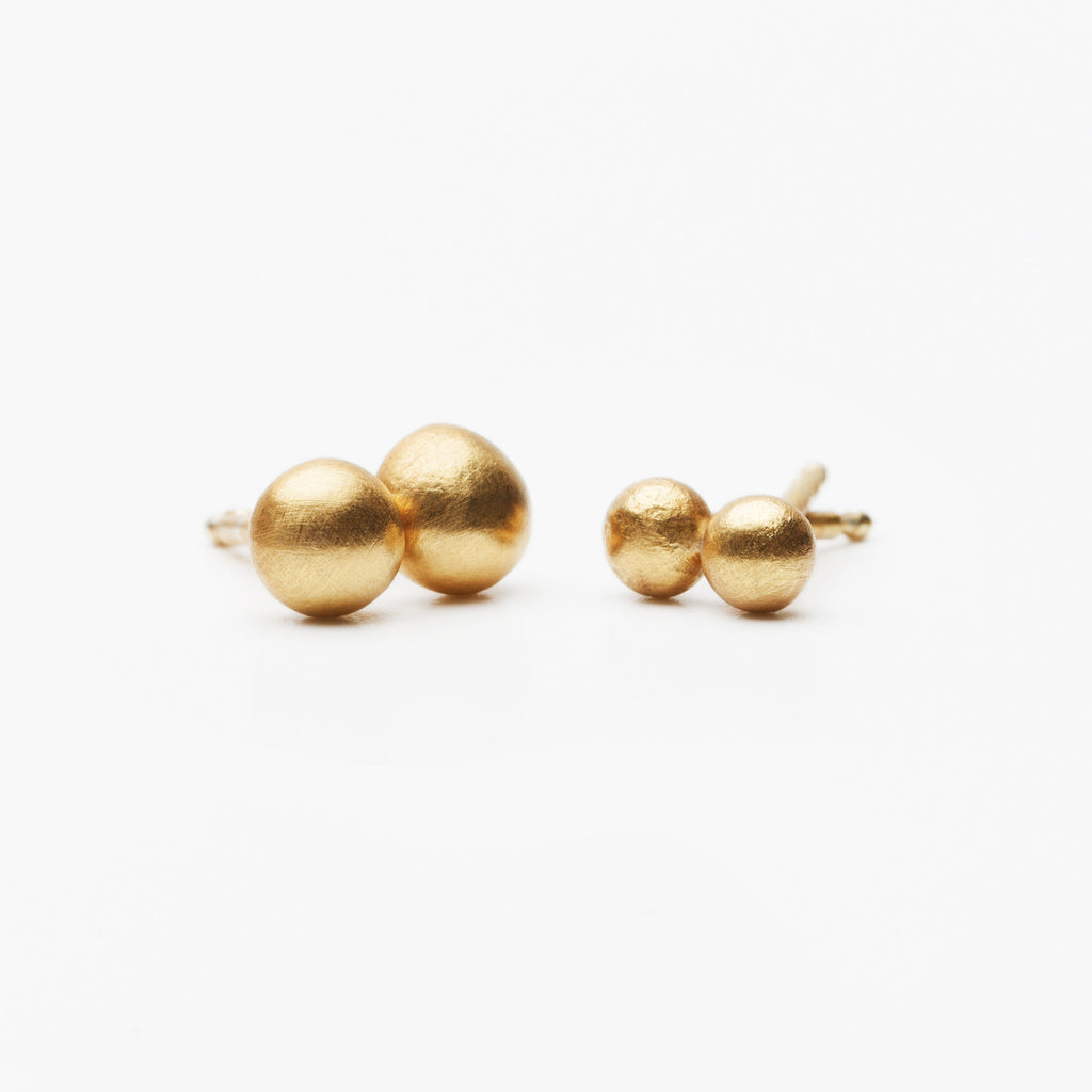 small gold earrings