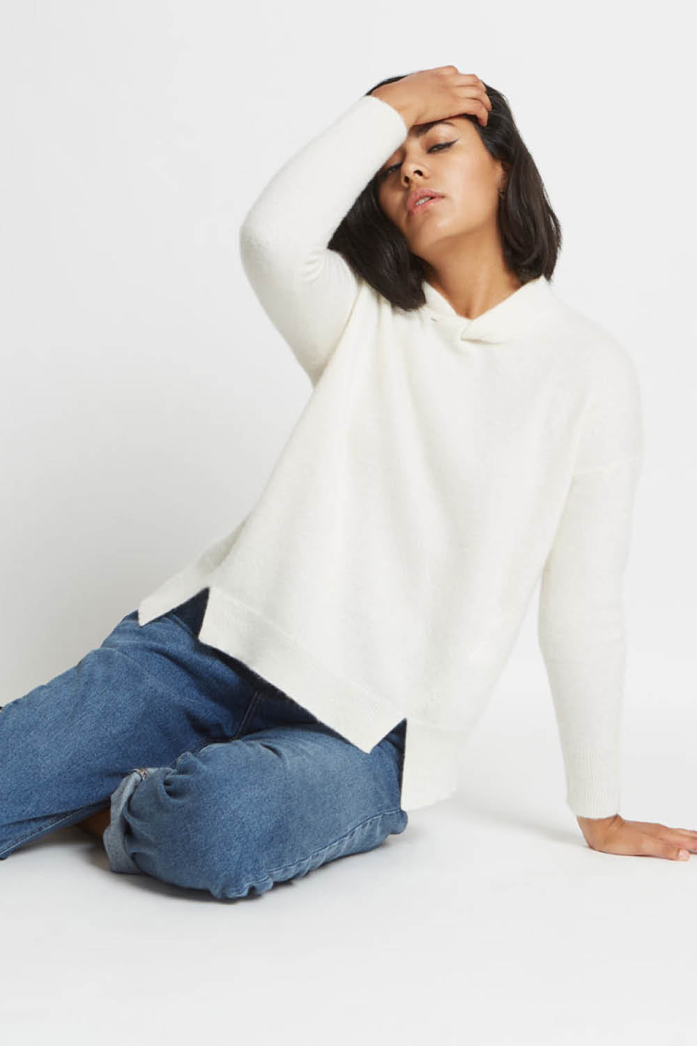 Farah Twist Neckband Cashmere Sweater in Sugar