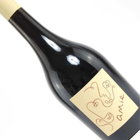 Amie Carignan red wine