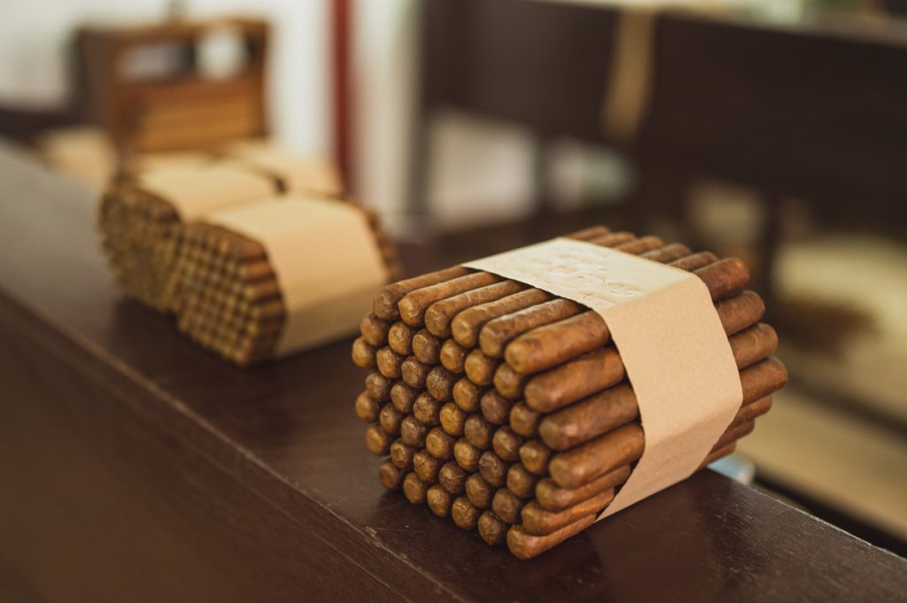 Bundled cigars