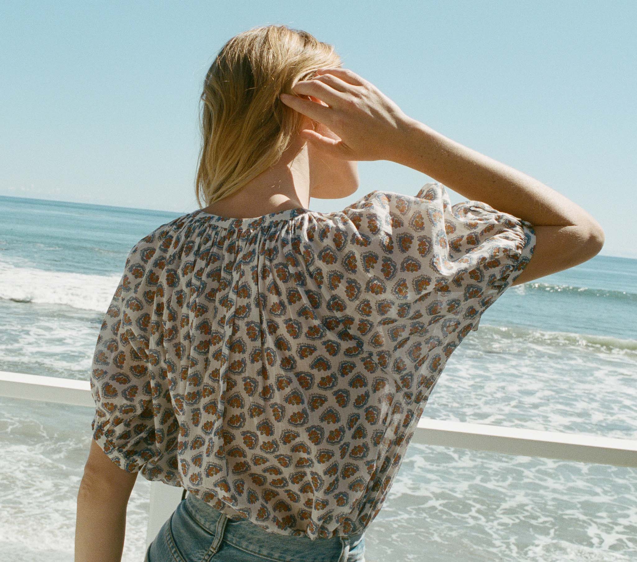 JUNE TOP -- SEA SALT BEDFORD PAISLEY