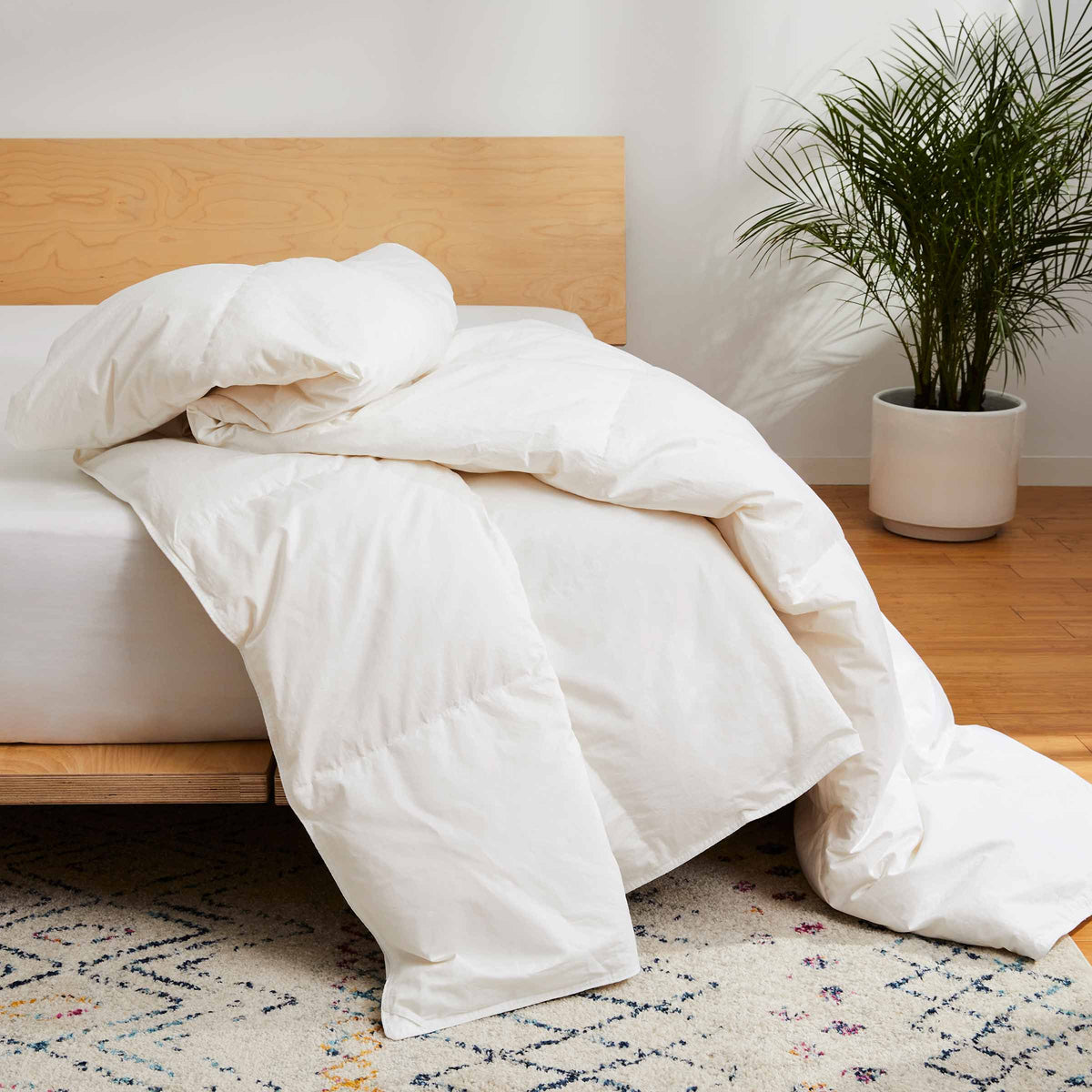 Even Hot Sleepers Say This Hotel-Quality Duvet Insert Is Comfy