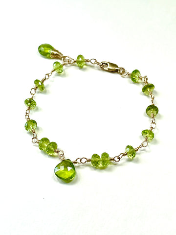 peridot gemstone bracelet