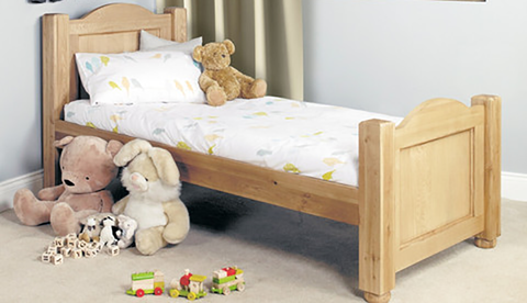 childrens wooden beds