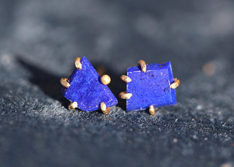 Variance Objects: Lapis Studs
