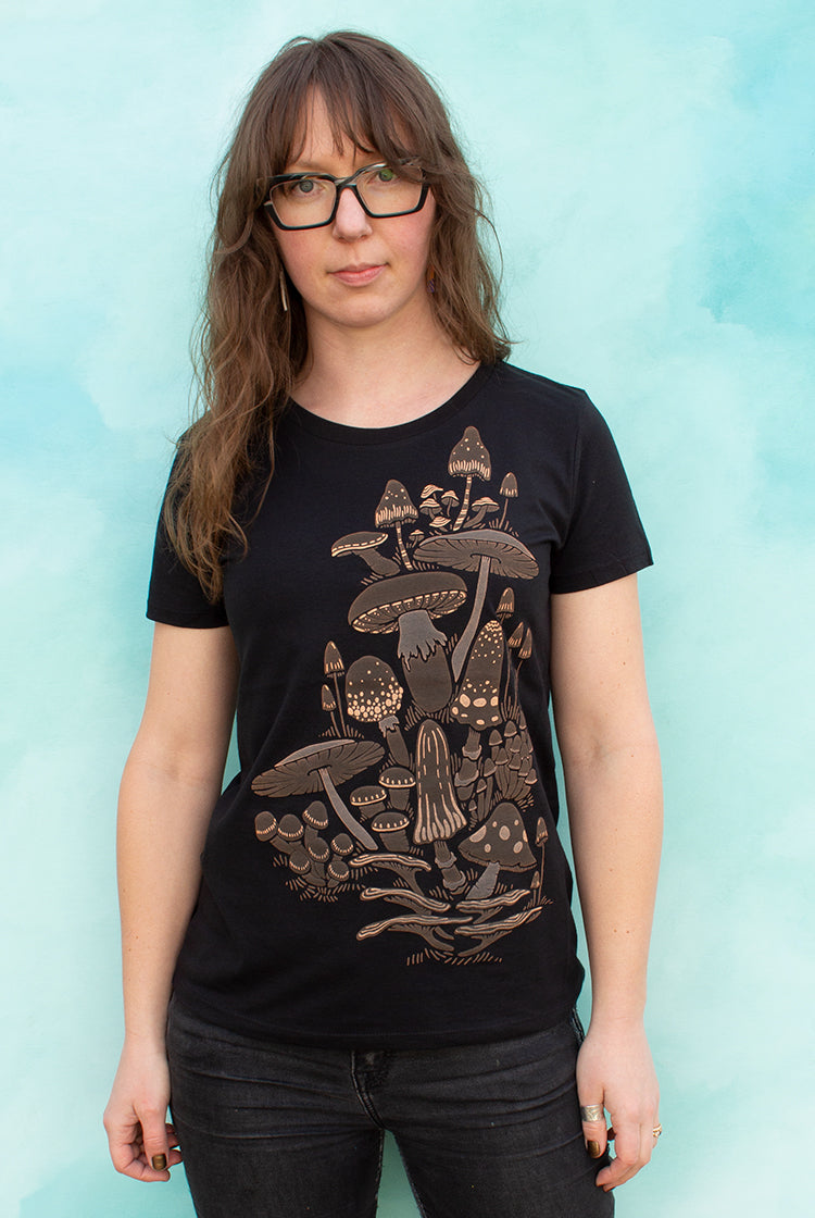 WOMENS TEES – Mumble Tease