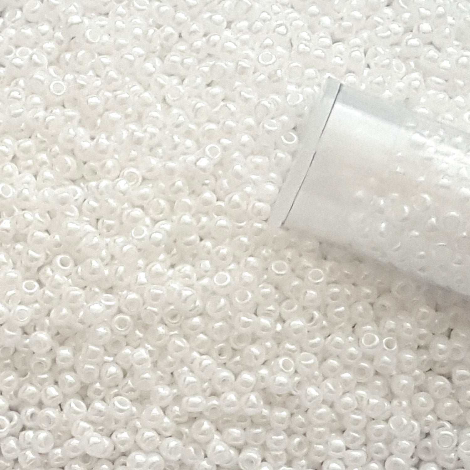 Toho Seed Beads 121 White Opaque Lustre Kalitheo Beadsnwire