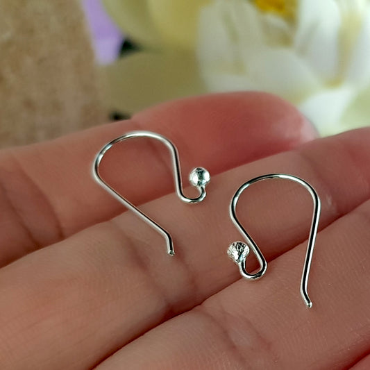 https://cdn.shopify.com/s/files/1/0954/0742/products/Bright_Silver_925_Solid_Handmade_Ear_Wire_Hooks_1-_F-SS011-EH_Kalitheo_BeadsNWire.jpg?v=1570837670&width=533