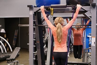 ssisted pull-ups with power band