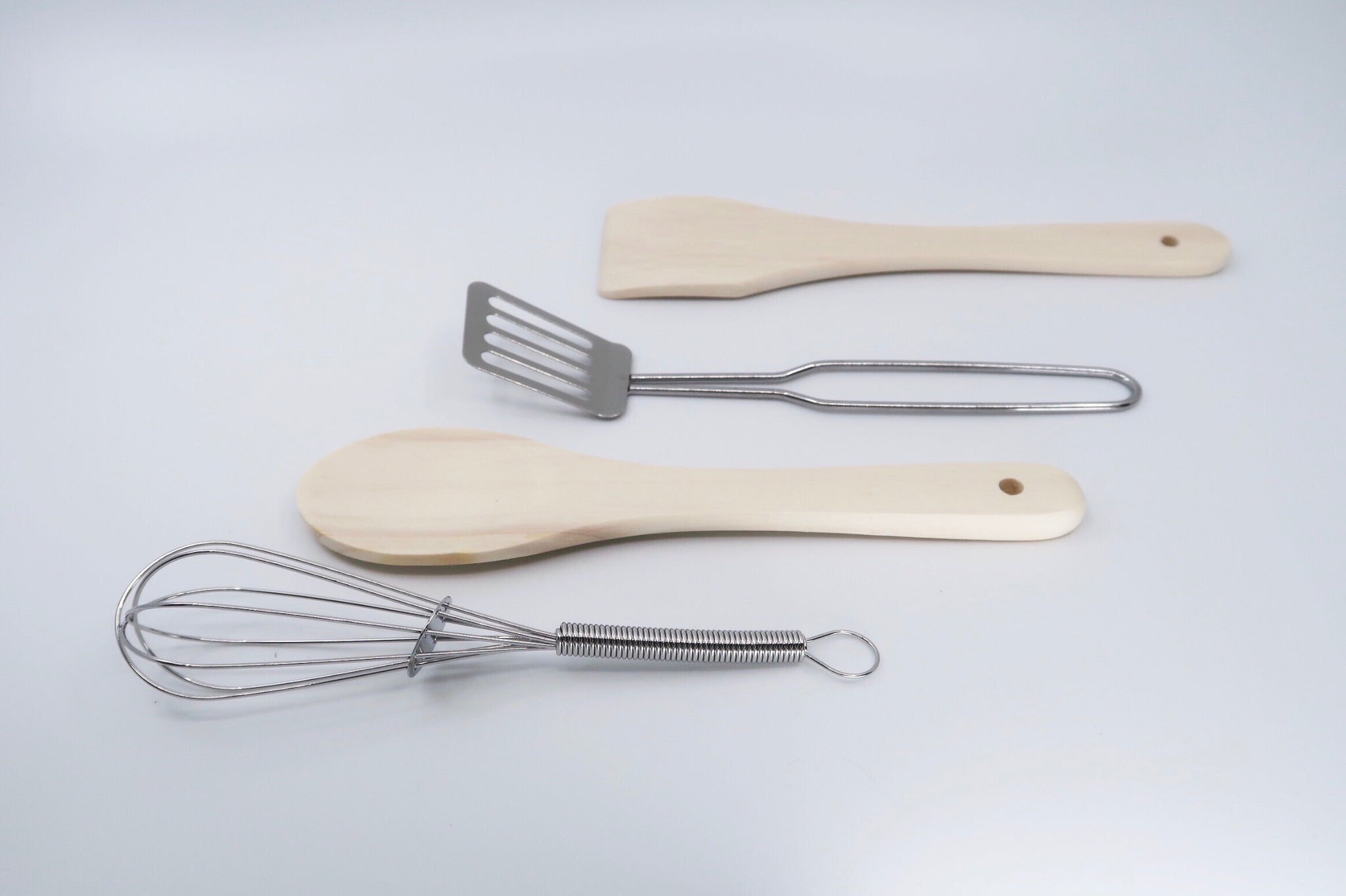 play kitchen utensil set