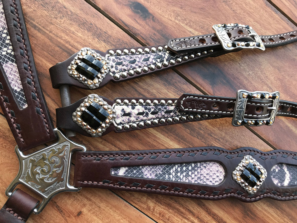 LV Tack Set  Bling horse tack, Horse tack, Horse accessories