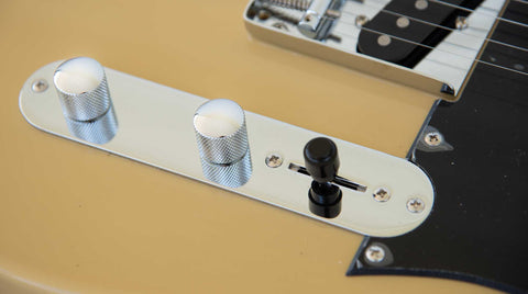 Volume and Tone Knobs, Three Way Switch