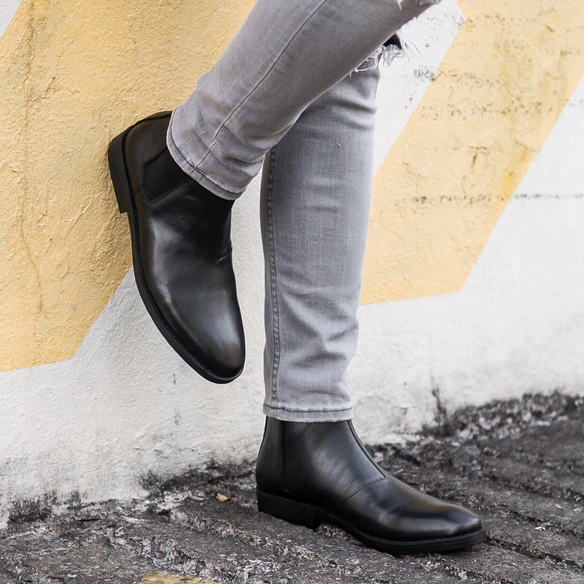 Chelsea Boots With Zipper - Solid Leather (Crepe Sole) | Zeve Shoes