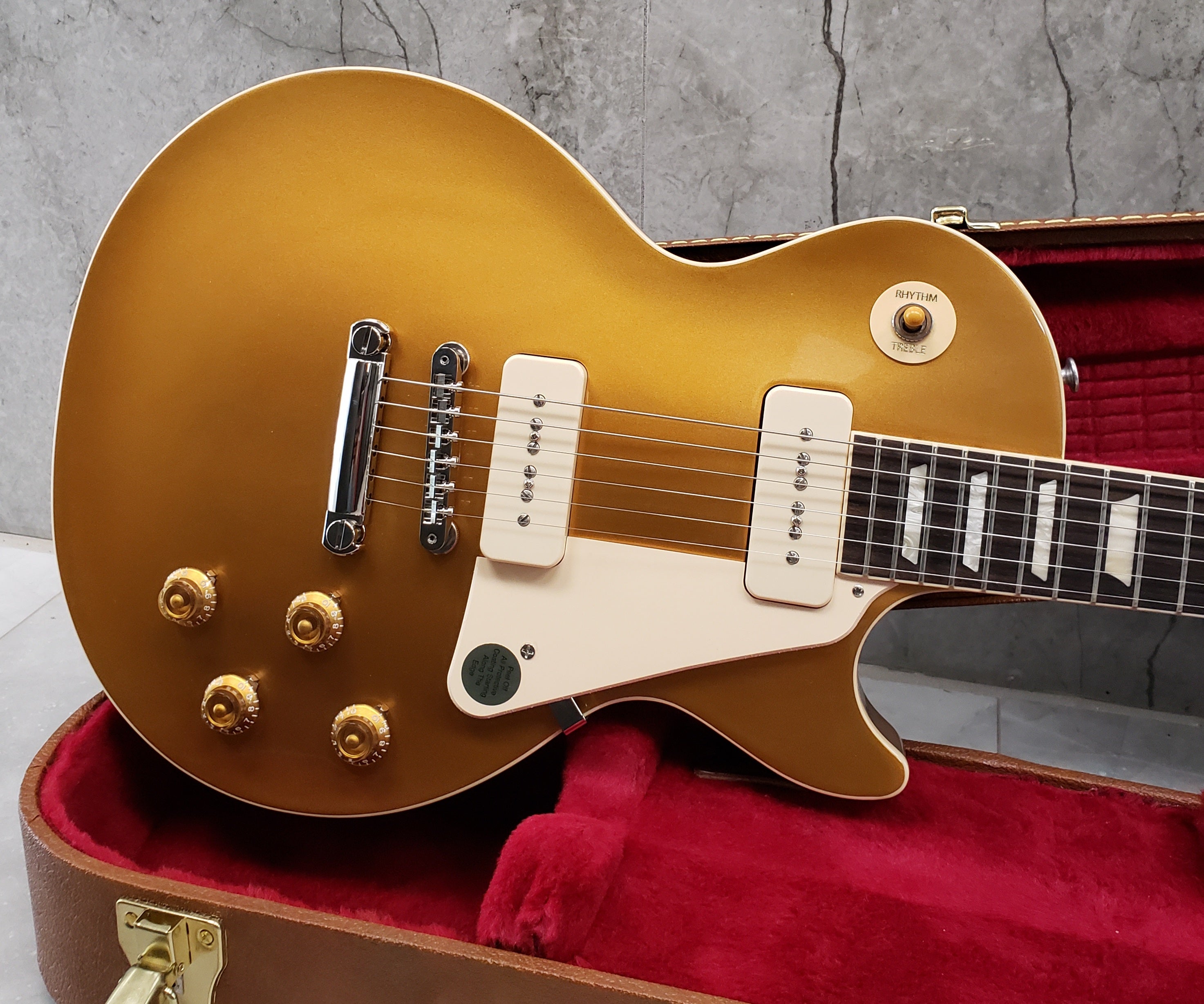 Gibson Les Paul Standard 50s with P90 Pickups - Gold Top LPS5P900GTNH  SERIAL NUMBER 211220310 - 8.8 LBS