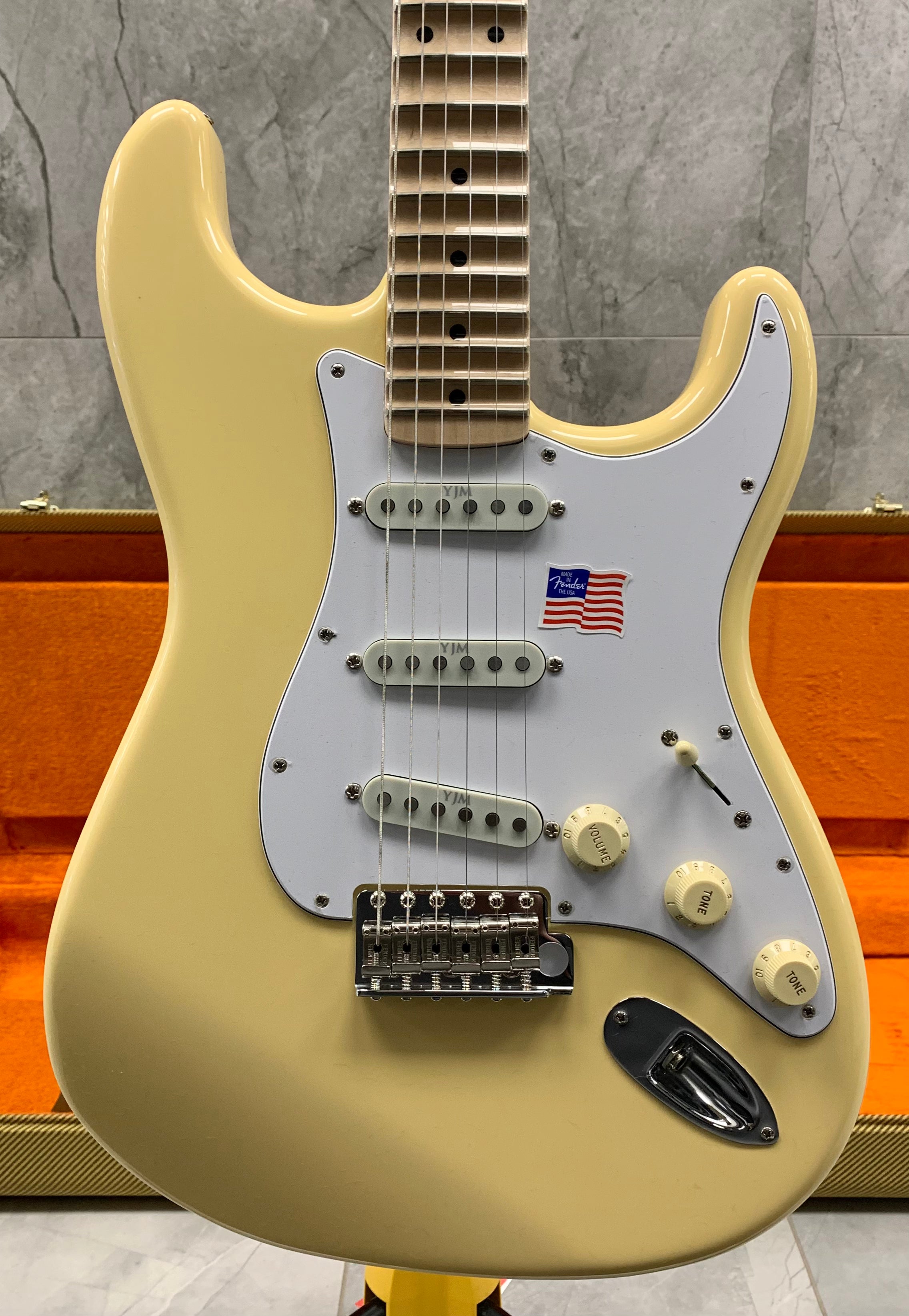Fender Yngwie Malmsteen Stratocaster Scalloped Maple Fingerboard
