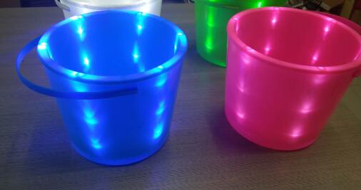 LED Light-Up Buckets • $5 FLAT RATE 