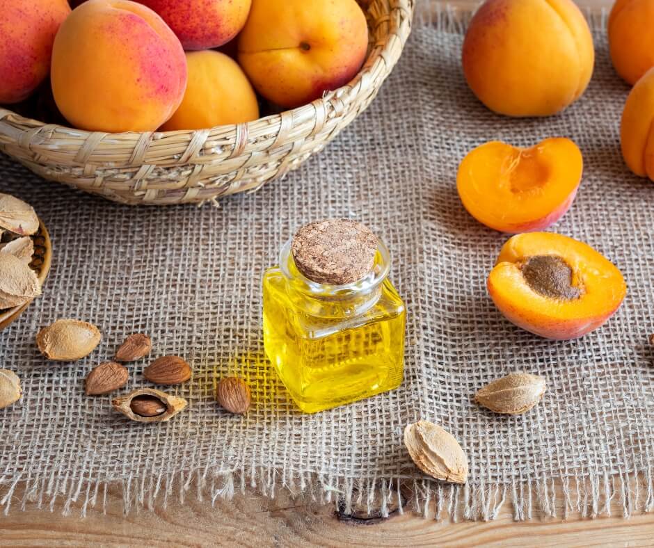 Apricot Kernel Oil Benefits for Skin: How to Use, Where to Buy + DIY  Recipes - Simple Pure Beauty