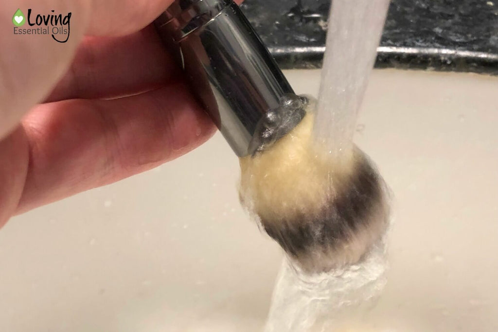 How to Clean Makeup Brushes - Recipes with Essential Oils