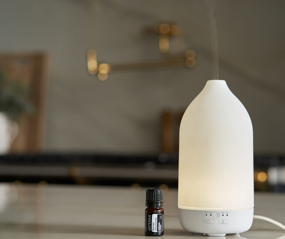 Top 10 Must Have Essential Oils for Diffusing