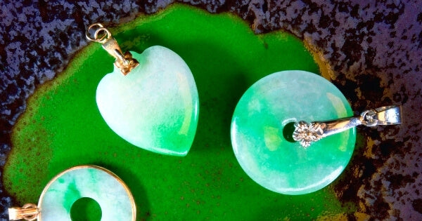 Jade stone pendants benefits and healing properties by Loving Essential Oils