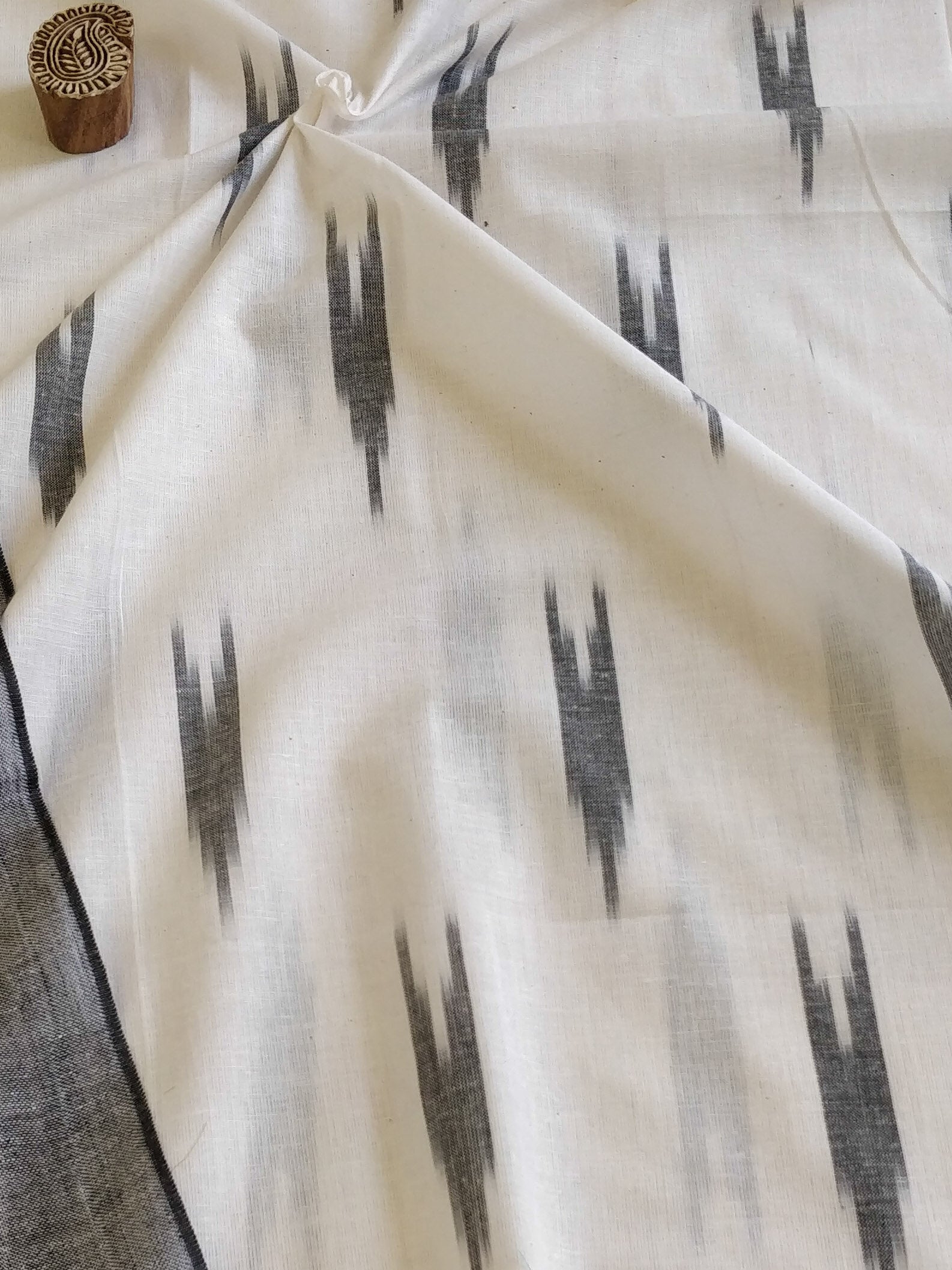 khadi suit dupatta