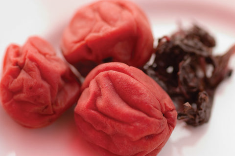 umeboshi diet 8. 梅干しの抗菌効果と風邪予防 (Antibacterial Effect and Prevention of Cold with Umeboshi)