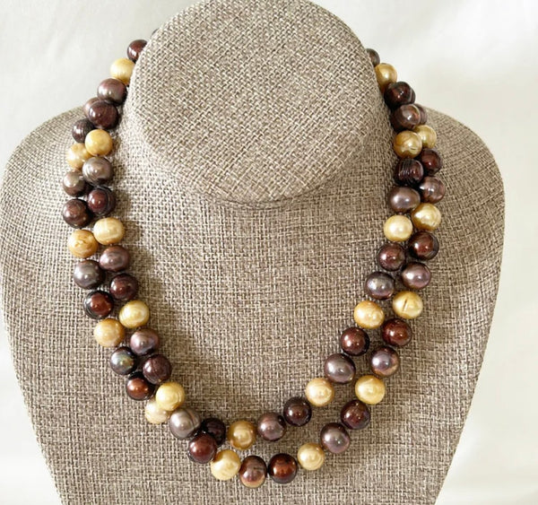 Pair of vintage fashion designer pearl necklaces. – Parker Kennedy