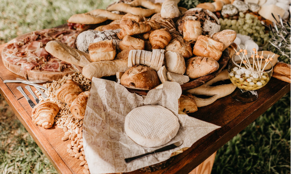 Choosing the perfect crusty bread for the best Aperitif platter 