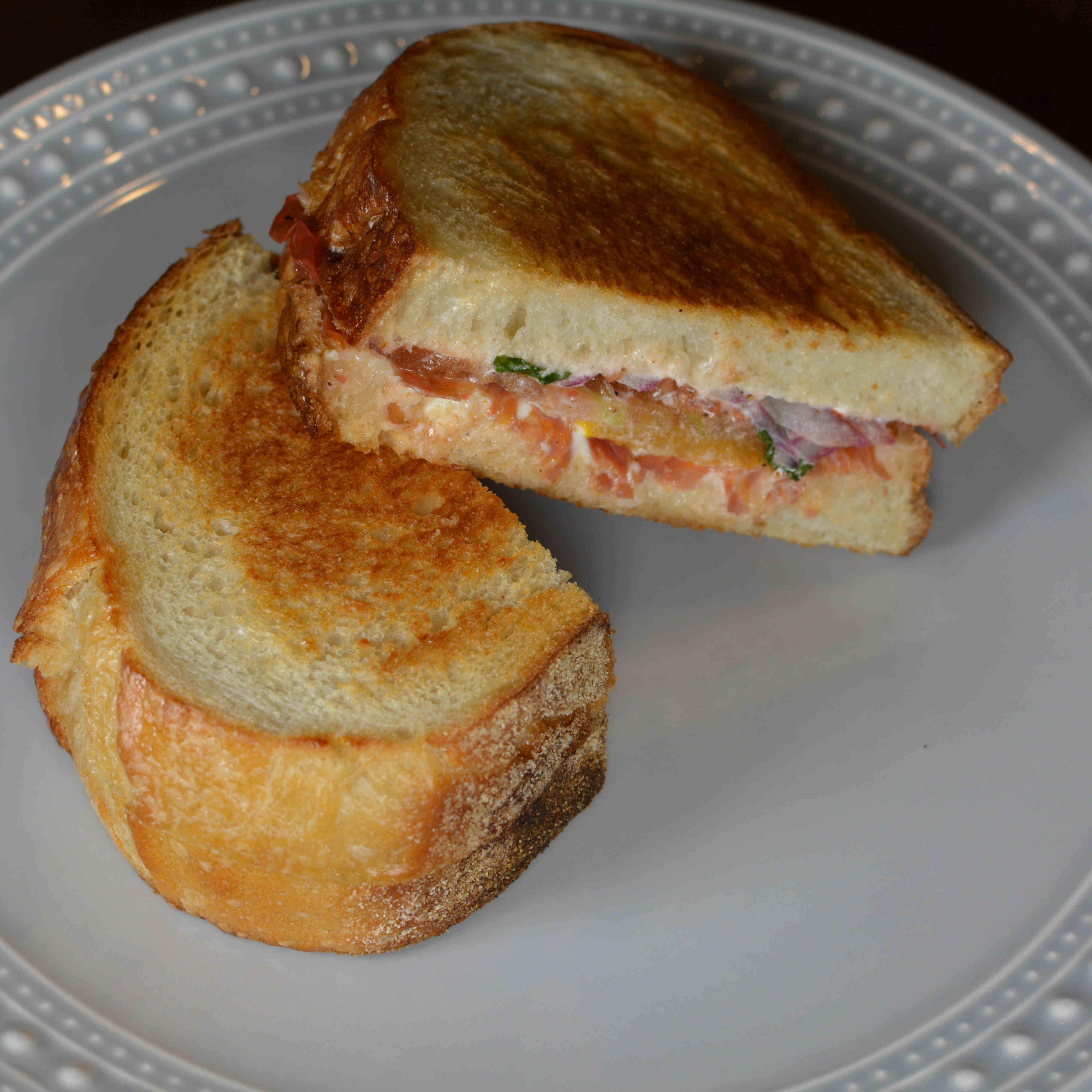  Heirloom Tomato & Mayo Sandwich