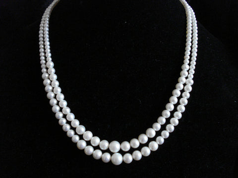 pearl necklace