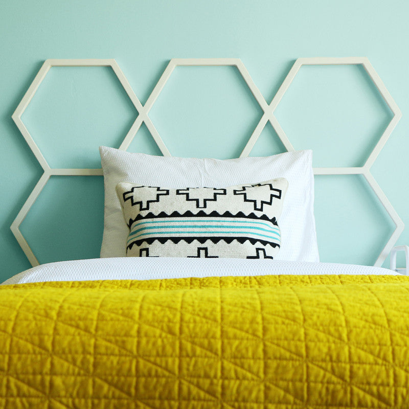 Walker Edison Hbthc1wh Honeycomb Twin Size Headboard - White