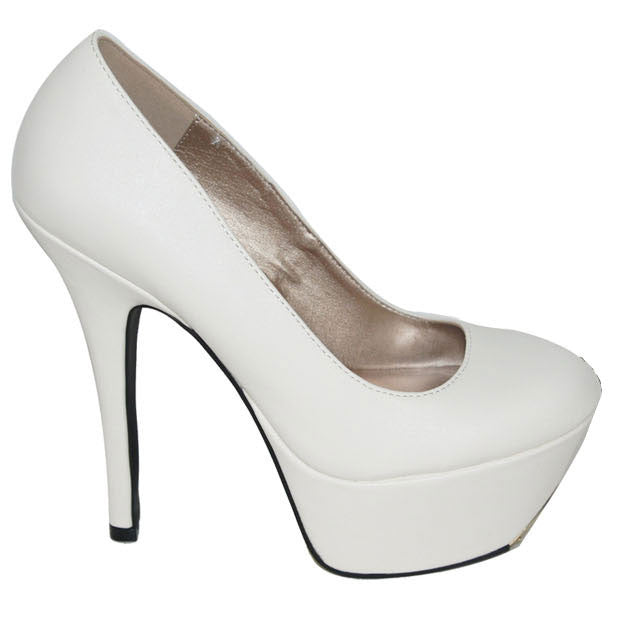 Psyche-47a Round Toe Platform Pump