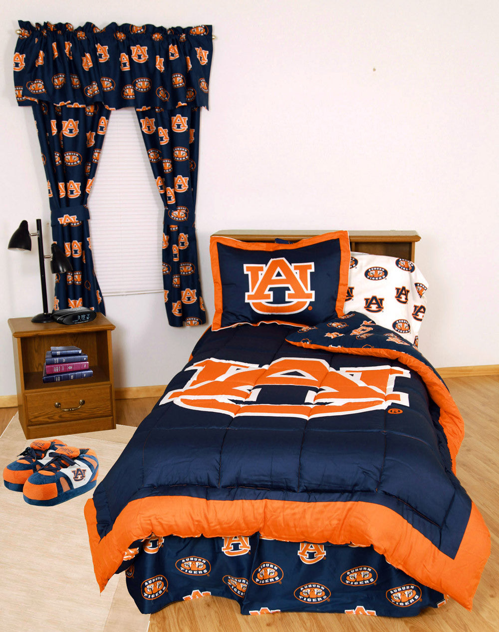 Auburn Bed In A Bag King - With White Sheets - Aubbbkgw By College Covers