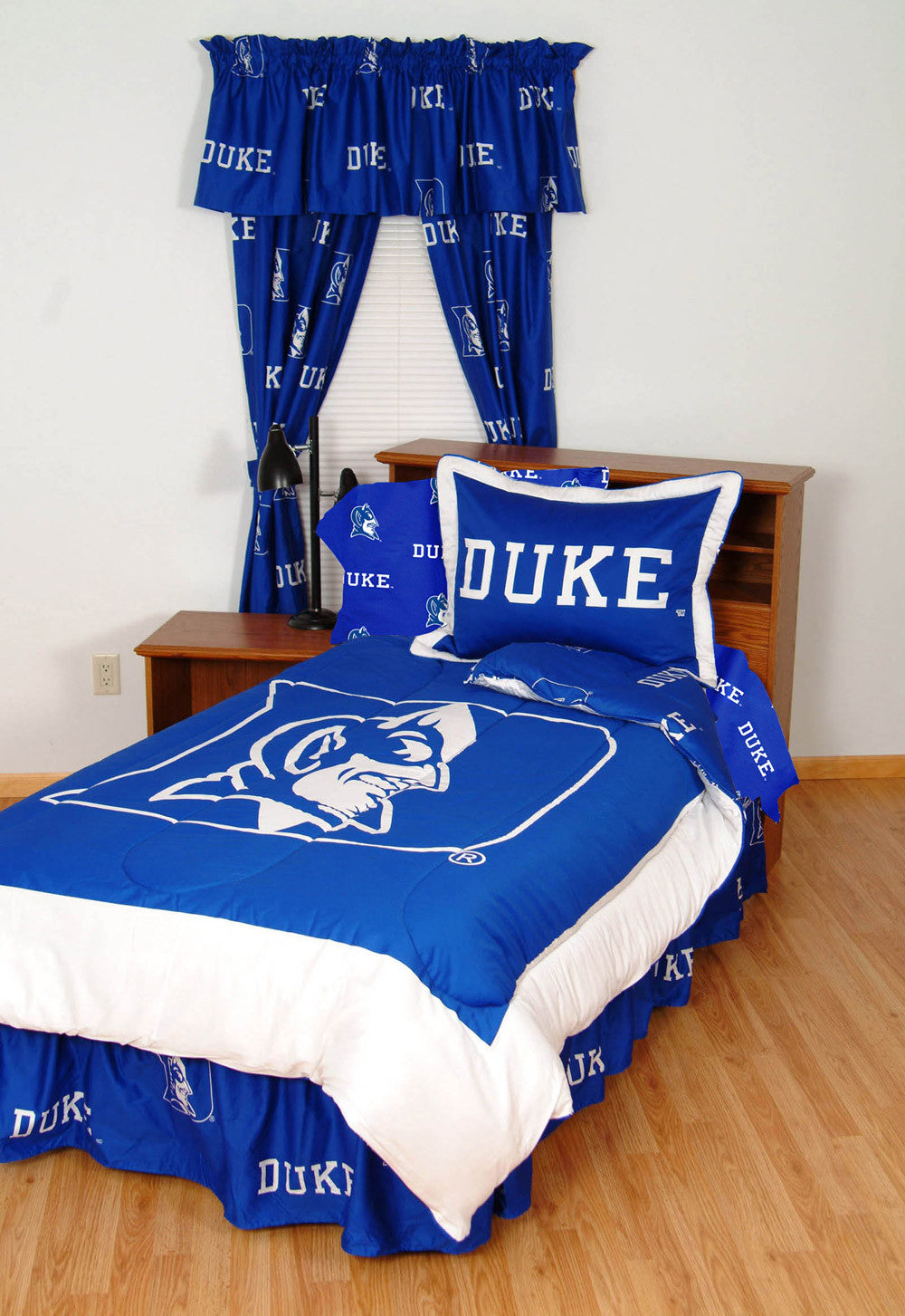 Duke Bed In A Bag Queen - With Team Colored Sheets - Dukbbqu By College Covers