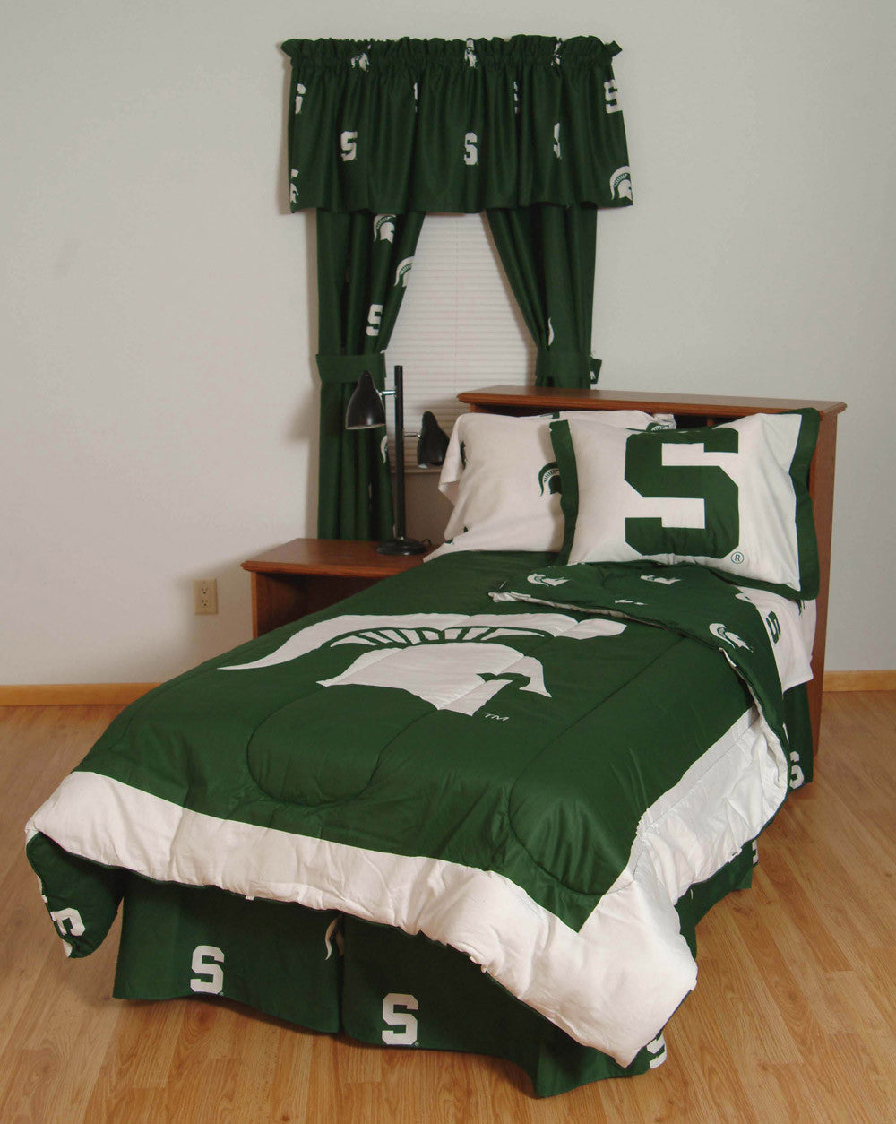 Michigan State Bed In A Bag Full - With White Sheets - Msubbflw By College Covers