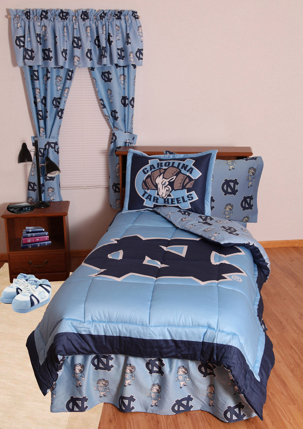 Unc Bed In A Bag King - With Team Colored Sheets - Ncubbkg By College Covers