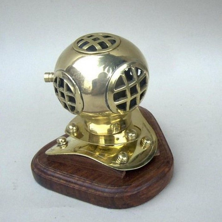 Handcrafted Model Ships Br52570 Solid Brass Divers Helmet On Wood Base 4"