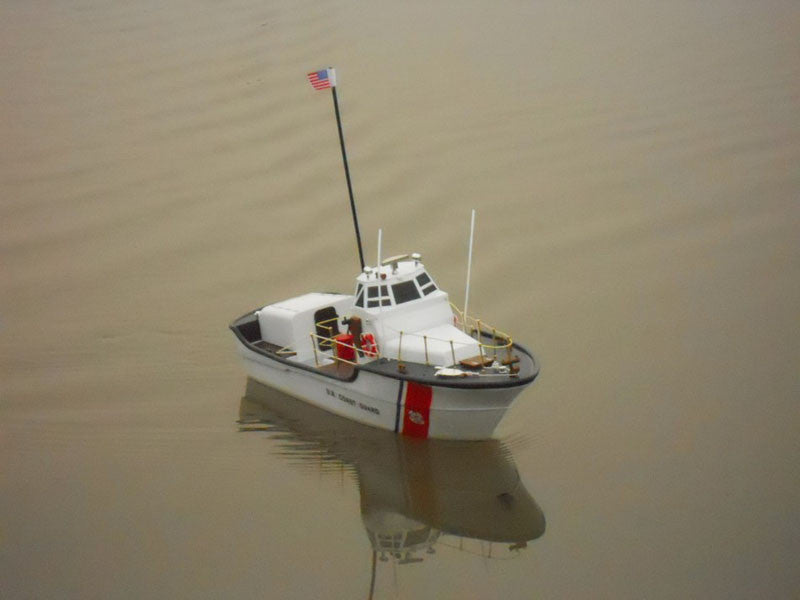 Handcrafted Model Ships Rc-uscg-motor-life-18 Ready To Run Remote Control Uscg Motor Lifeboat 18"