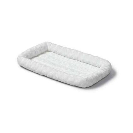 Quiet Time Fashion Pet Bed White 18" X 12"