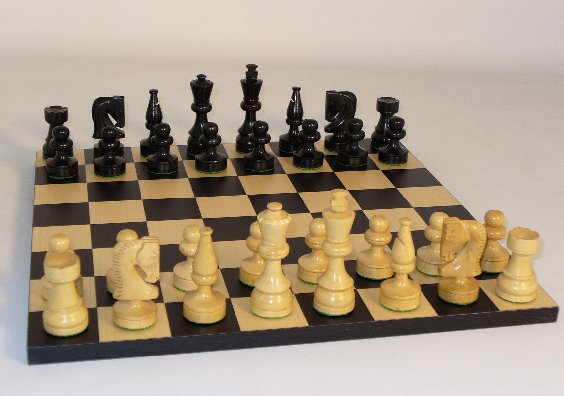 Black/natural Boxwood Russian Knight Weighted Felted Chess Pieces W/ Black/maple 14" Chess Board