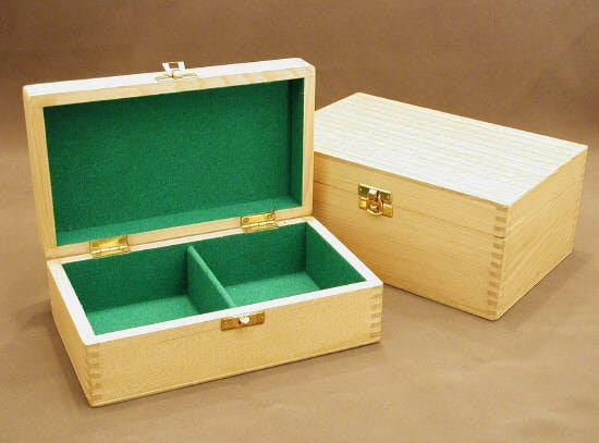 Divided Pine Hinged Box, Fits Up To 4" King