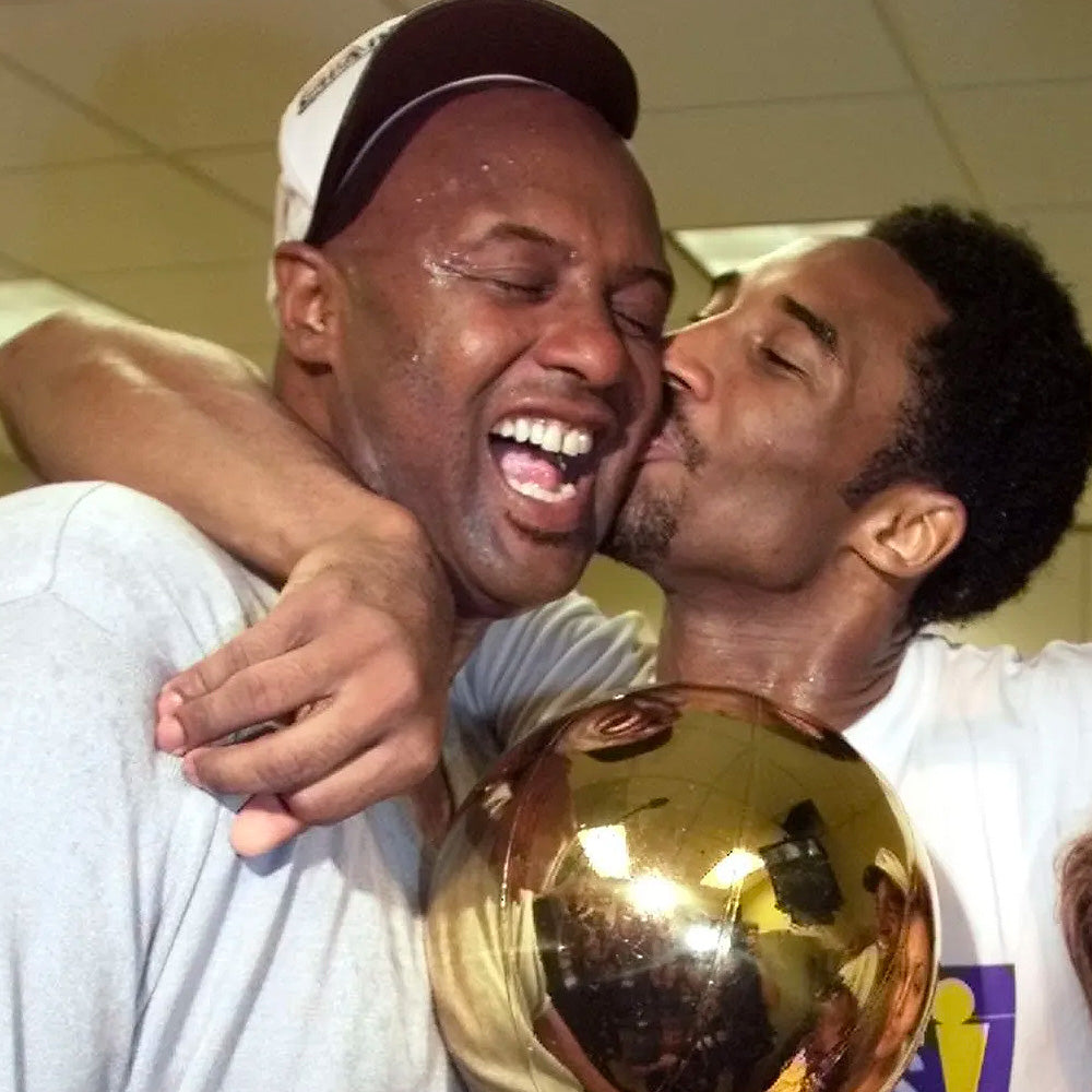 Kobe Bryant's 2000 NBA Championship Ring Auction 2024 - Kobe and his father Joe Bryant