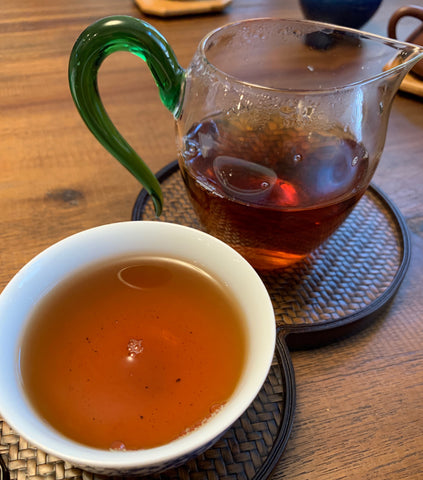 Fo shou Wuyi rock oolong tea