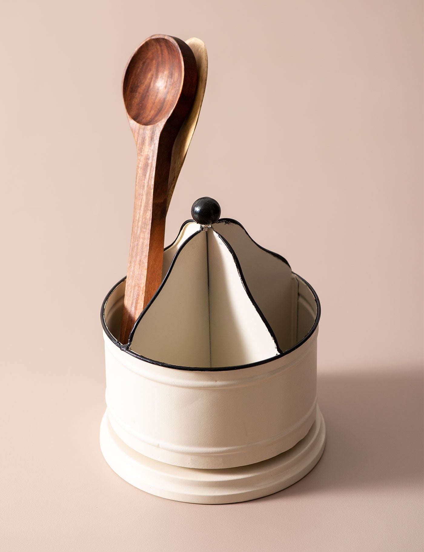 The Barn Rotating Utensil Holder Thedecorkart